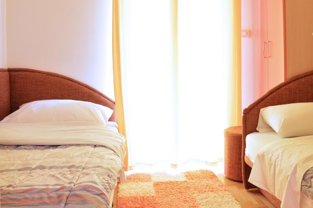 Apartment Silvija Sea View Umag Eksteriør billede